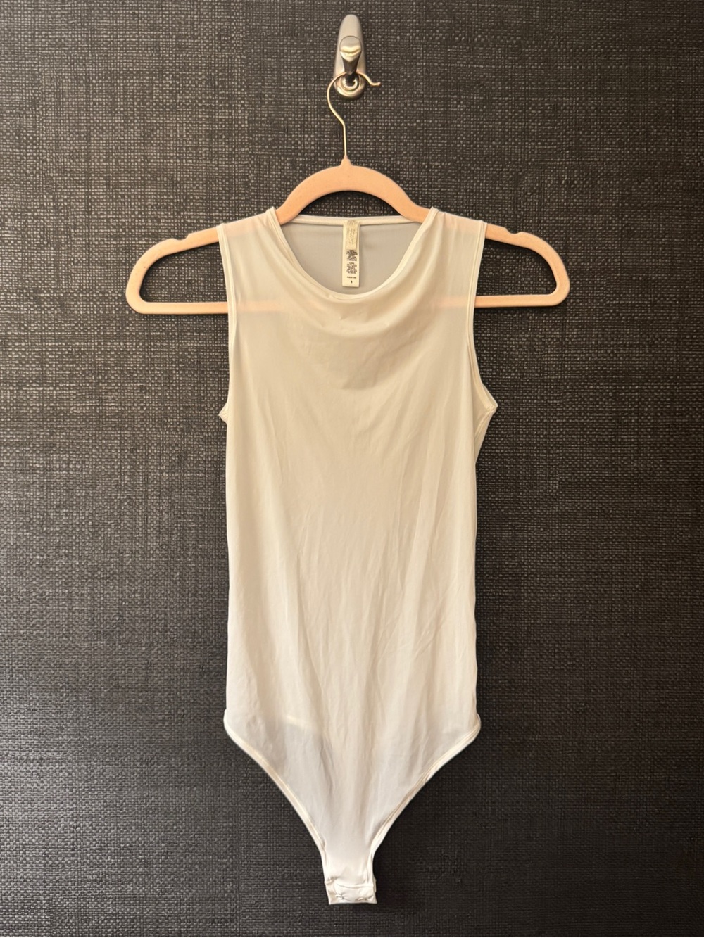 NWOT SKIMS White Sheer Sleeveless Thong Bodysuit Size Small S